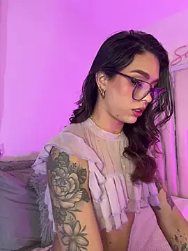 Samantha Bernardo online show from March 2026 03:35:02 AM