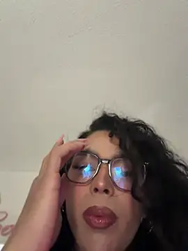 Samantha Bernardo online show from July 2026 02:40:01 AM