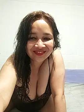 Snapshot of NatashaMILF76 chatting on November 2025 02:25:01 AM NatashaMILF76 online show from November 2025 02:25:01 AM