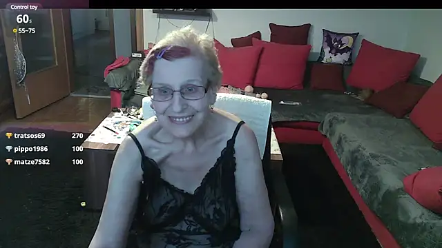 Snapshot of HeisseomaOriginal chatting on January 2025 02:41:01 PM HeisseomaOriginal online show from January 2025 02:41:01 PM