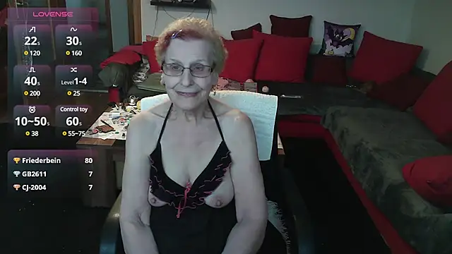 Snapshot of HeisseomaOriginal chatting on January 2025 11:15:02 AM HeisseomaOriginal online show from January 2025 11:15:02 AM