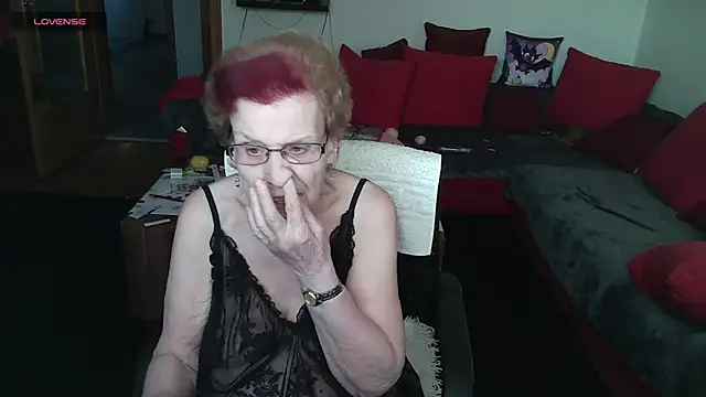 Snapshot of HeisseomaOriginal chatting on February 2025 08:13:02 AM HeisseomaOriginal online show from February 2025 08:13:02 AM