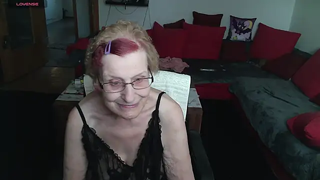Snapshot of HeisseomaOriginal chatting on February 2025 08:22:02 AM HeisseomaOriginal online show from February 2025 08:22:02 AM