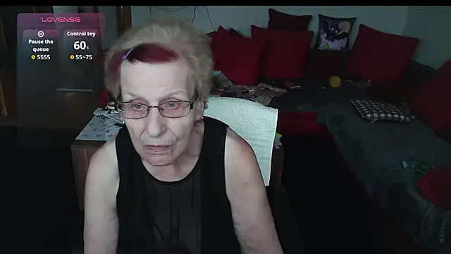Snapshot of HeisseomaOriginal chatting on October 2025 07:18:01 AM HeisseomaOriginal online show from October 2025 07:18:01 AM