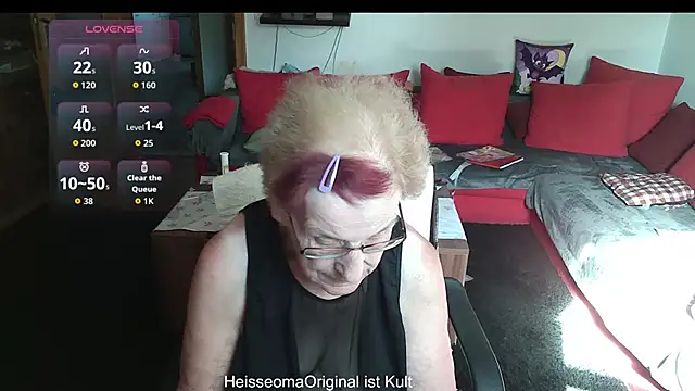 HeisseomaOriginal online show from July 2026 07:12:01 AM