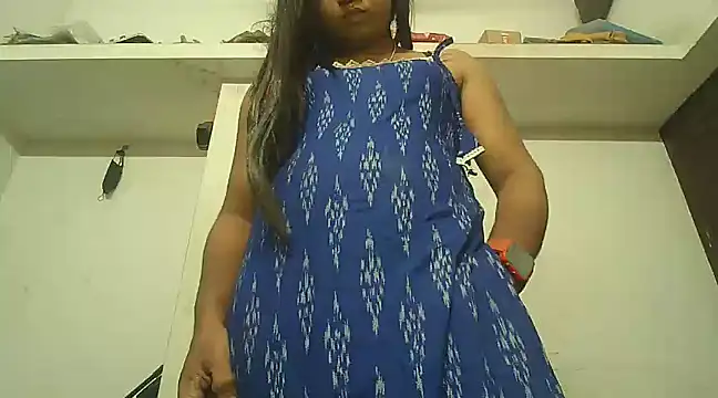 Snapshot of Akhilamolu_the_transsissy chatting on March 2025 06:22:02 PM Akhilamolu the transsissy online show from March 2025 06:22:02 PM