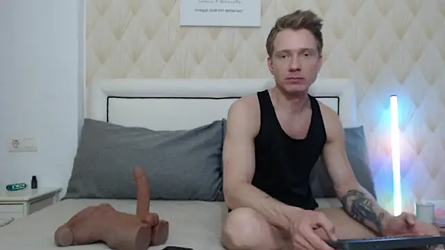 redheadxxl online show from March 2026 05:38:01 PM