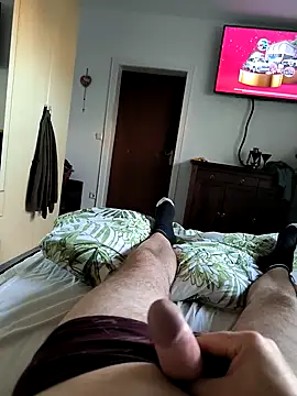 Snapshot of Andy7430 chatting on December 2024 02:38:01 PM Andy7430 online show from December 2024 02:38:01 PM