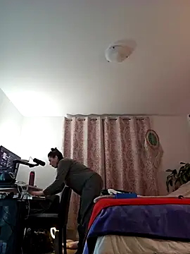 Ellie-L-Elizabeth online show from February 2026 01:43:01 AM