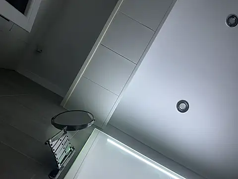 Andreashow online show from July 2026 08:37:01 PM