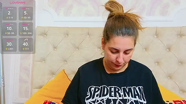 KarinaNoir online show from October 2025 03:15:01 AM