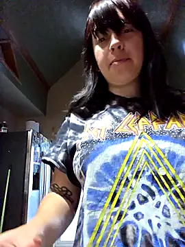 AriannaPena online show from December 2025 10:51:01 PM