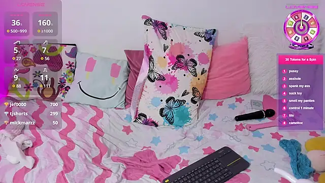 Snapshot of amy_petite chatting on March 2025 10:20:01 PM amy petite online show from March 2025 10:20:01 PM