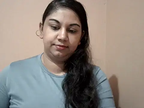 Snapshot of bellachow10 chatting on July 2026 10:10:02 AM bellachow10 online show from July 2026 10:10:02 AM