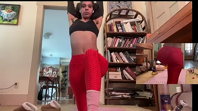 Snapshot of queendab626 chatting on January 2025 04:06:01 PM queendab626 online show from January 2025 04:06:01 PM