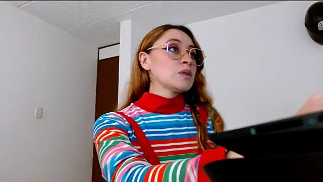 Juls winter  online show from March 2026 06:25:02 PM