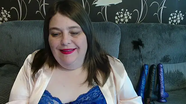 HouseWifeWhore Milf online show from October 2025 03:01:02 PM