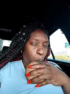 Snapshot of markquanna chatting on October 2025 07:22:02 PM markquanna online show from October 2025 07:22:02 PM