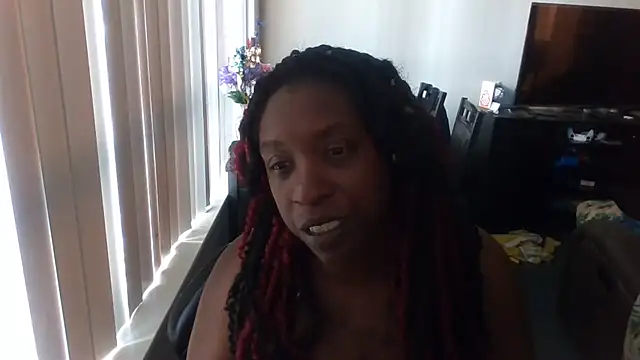 Snapshot of markquanna chatting on October 2025 10:41:01 PM markquanna online show from October 2025 10:41:01 PM