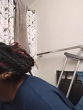 Snapshot of markquanna chatting on October 2025 07:34:01 AM markquanna online show from October 2025 07:34:01 AM