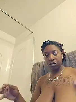 Snapshot of markquanna chatting on November 2025 08:03:01 AM markquanna online show from November 2025 08:03:01 AM