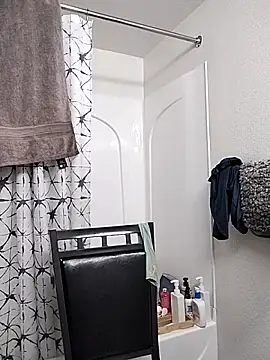 Snapshot of markquanna chatting on December 2025 05:36:02 AM markquanna online show from December 2025 05:36:02 AM