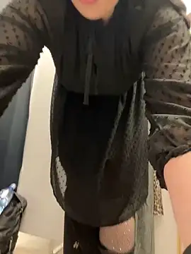 CrazzyChicks online show from January 2025 07:56:01 AM