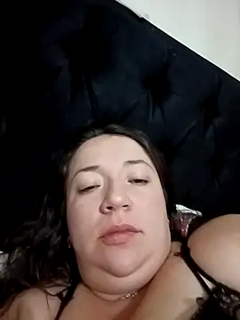 Snapshot of isabella_rossse chatting on February 2025 02:33:02 PM isabella rossse online show from February 2025 02:33:02 PM