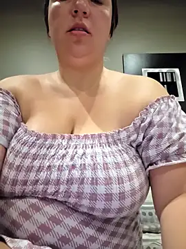 Snapshot of isabella_rossse chatting on September 2025 01:02:02 PM isabella rossse online show from September 2025 01:02:02 PM