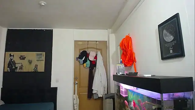 romeolovedark online show from March 2025 02:36:01 AM