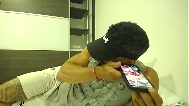 romeolovedark online show from March 2025 03:44:02 AM