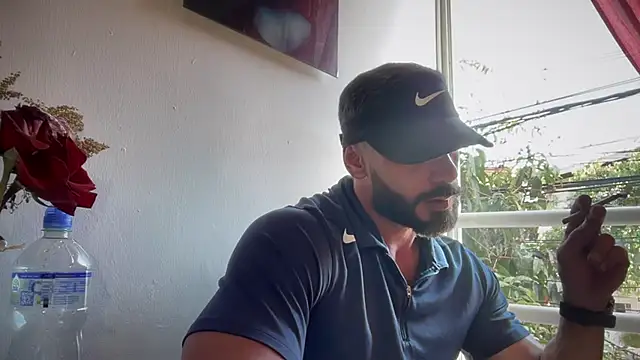 romeolovedark online show from September 2025 09:58:01 PM