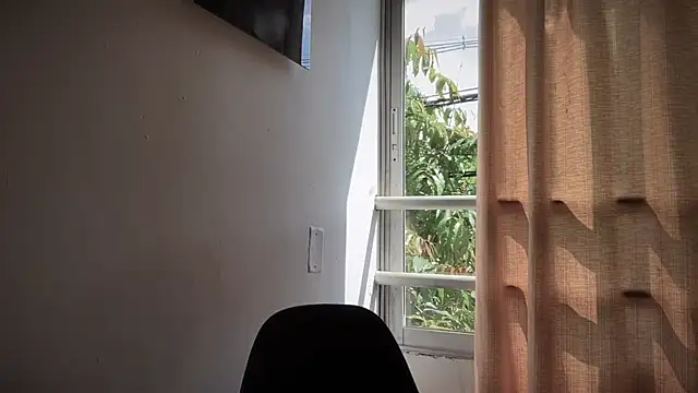 romeolovedark online show from February 2026 07:18:01 PM