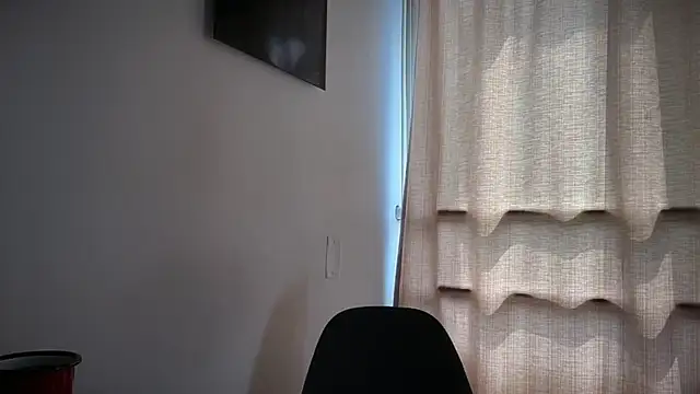 romeolovedark online show from February 2026 03:29:01 PM