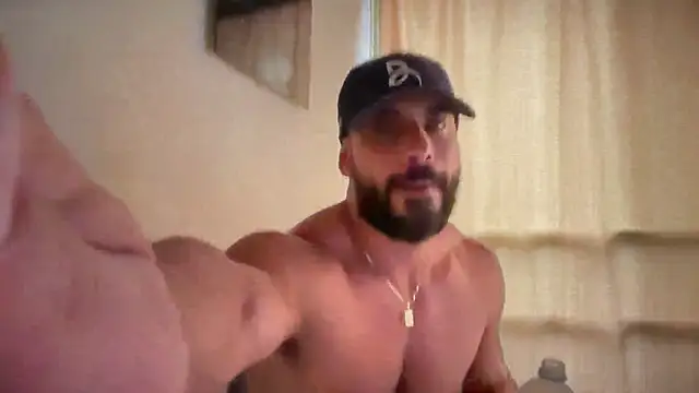 romeolovedark online show from April 2026 09:23:01 PM