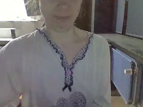 Snapshot of Moi_Lina chatting on January 2025 11:59:02 PM Moi Lina online show from January 2025 11:59:02 PM