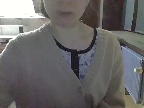 Snapshot of Moi_Lina chatting on February 2025 01:45:01 AM Moi Lina online show from February 2025 01:45:01 AM