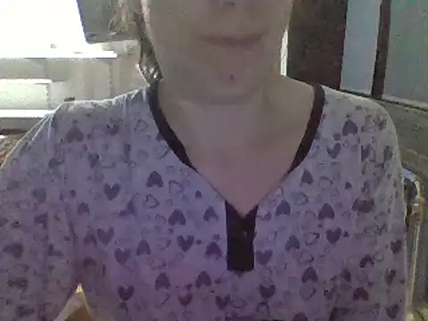 Snapshot of Moi_Lina chatting on October 2025 11:49:02 PM Moi Lina online show from October 2025 11:49:02 PM