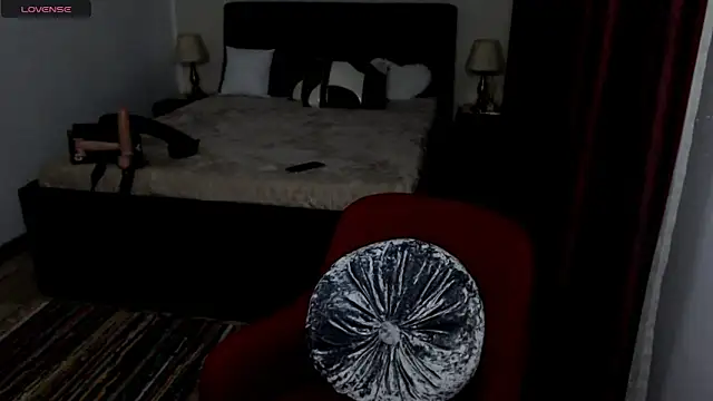 Snapshot of Goddess_Tina chatting on January 2026 03:28:02 PM Goddess Tina online show from January 2026 03:28:02 PM