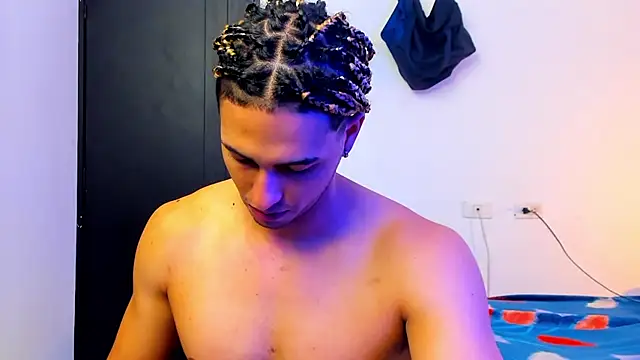 Kris Khalifa69 online show from March 2025 02:01:02 PM