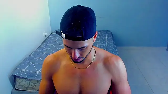 Kris Khalifa69 online show from January 2026 01:16:02 PM