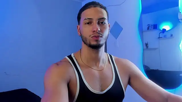 Kris Khalifa69 online show from February 2026 05:30:01 PM