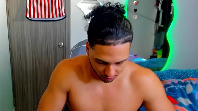 Kris Khalifa69 online show from April 2026 04:23:01 PM