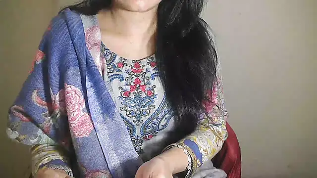 Snapshot of Chanchal--Navya chatting on February 2025 01:32:01 PM Chanchal--Navya online show from February 2025 01:32:01 PM