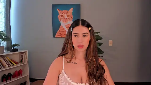 LiaPearce online show from July 2026 01:15:02 PM