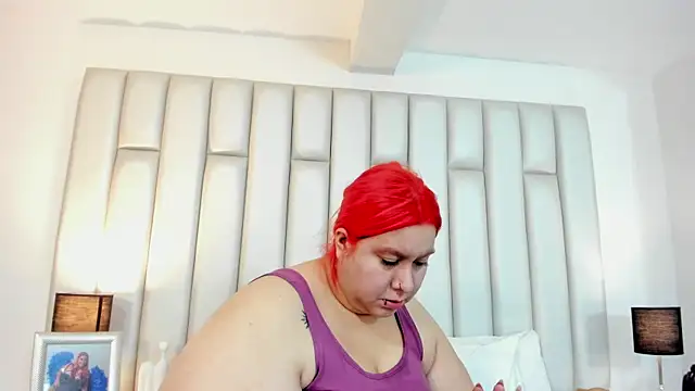 aandreaperez online show from October 2025 11:36:01 AM