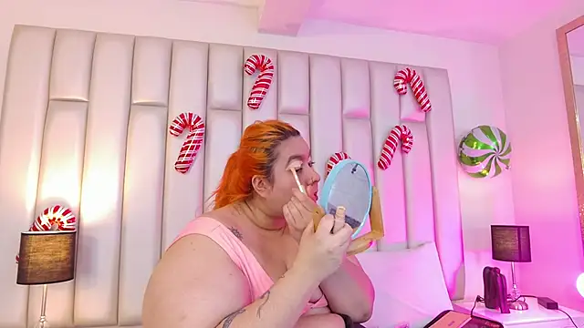 aandreaperez online show from December 2025 11:47:01 AM