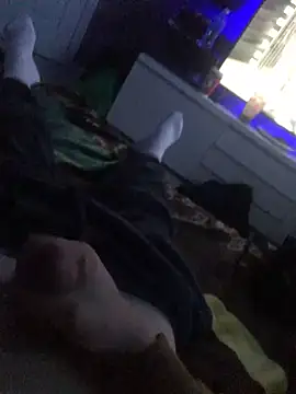 Hugetings online show from December 2024 03:46:01 PM