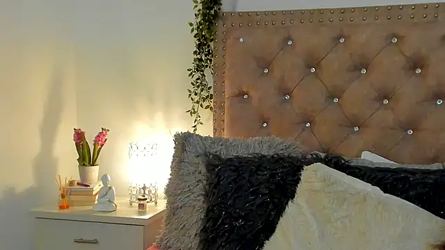 Snapshot of Lissa_gray chatting on January 2025 04:27:02 AM Lissa gray online show from January 2025 04:27:02 AM