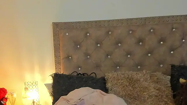 Snapshot of Lissa_gray chatting on September 2025 01:17:01 AM Lissa gray online show from September 2025 01:17:01 AM